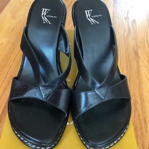 NIB White Mountain Lena Wedge Sandal, black